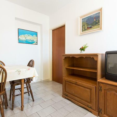 Apartment Pavacic Krk Town Exterior foto