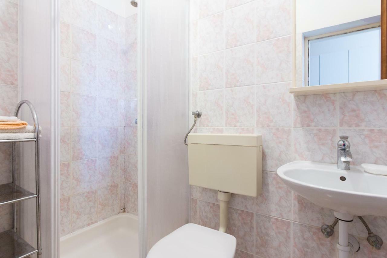 Apartment Pavacic Krk Town Exterior foto